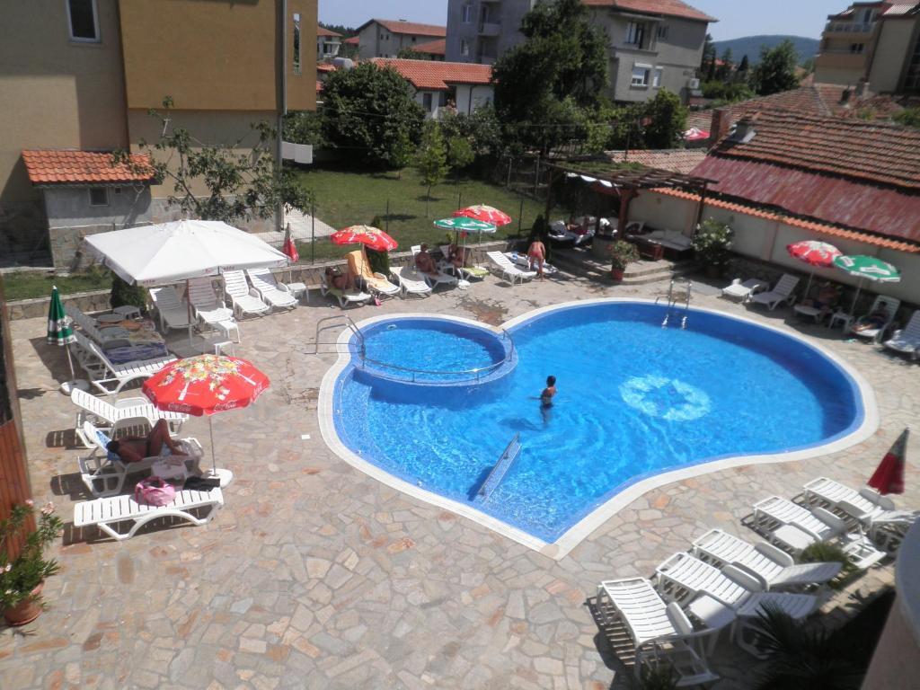 Saint George Family Hotel Lozenets Bagian luar foto